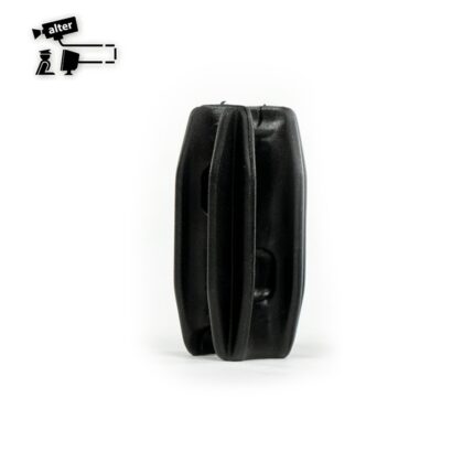 AISLADOR DE ESQUINA PARA POSTE DE 1/2 O 3/4PULGADA COLOR NEGRO PARA CERCAS ELECTRIFICADAS. ALTER ALT-AIS3 VENTA POR PIEZA