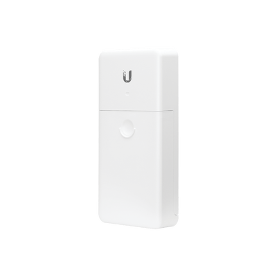 Switch PoE 24 V de Paso para Exterior con 4 Puertos Gigabit (1 PoE In, 3 PoE Out) NanoSwitch