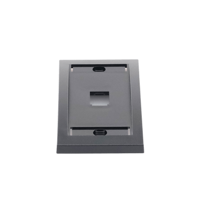 Placa de Pared Vertical Ejecutiva, Salida de 1 Puerto Mini-Com, Con Espacios Para Etiquetas, Color Negro - Image 4