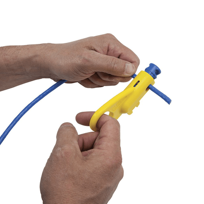 Kit de Instalación de cable UTP con Estuche (Desforrador + Ponchadora + Ponchadora 110). - Image 4