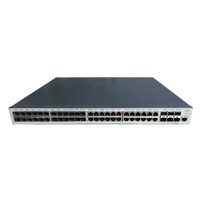 Switch Gigabit / Administrable Capa 3 / 24 puertos 10/100/1000 Mbps + 24 puertos SFP / 6 puertos SFP+ 10 G de Uplink.
