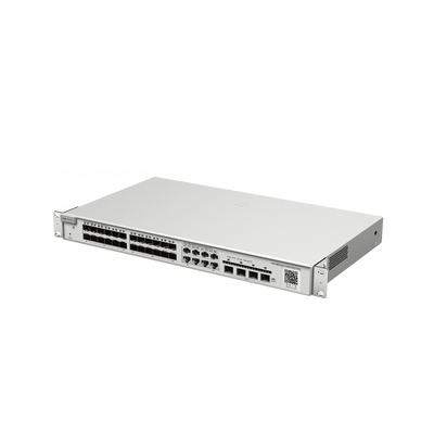 Switch administrable Capa 2+ Plus, 24 puertos SFP con 8 puertos Ethernet Gigabit y 4 SFP+ gestión en la nube