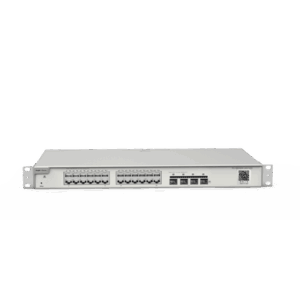 Switch Administrable Capa 3 con 24 puertos Gigabit + 4 SFP+ para fibra 10Gb, gestión gratuita desde la nube