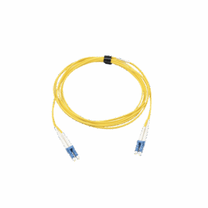 Jumper de Fibra Óptica Monomodo (OS2), XGLO, Riser, LC/UPC-LC/UPC Duplex, OFNR, Color Amarillo, 3 Metros