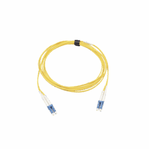 Jumper de Fibra Óptica Monomodo (OS2), XGLO, Riser, LC/UPC-LC/UPC Duplex, OFNR, Color Amarillo, 10 Metros