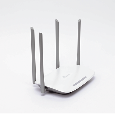 Router Inalámbrico ISP / Doble Banda AC1200 / 4 Antenas Externas / 3 Puertos LAN 10/100/1000 Mbps / 1 Puerto WAN 10/100/1000 Mbps / Compatible con AgiNet Config - AgiNet ACS (herramienta gestión) - Image 2