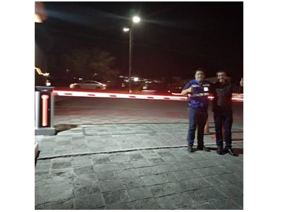 WEJOIN WJLBM4R - Brazo recto derecho LED  tipo rectangular de 4 metros / Compatible con barrera  LED derecha - Image 6