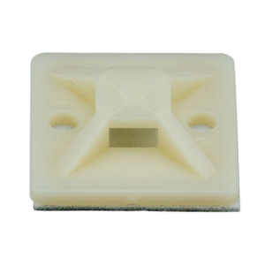 Montaje-Sujetador Adhesivo STRONGHOLD de 4 Vías de 1" x 1" x 1/4", Color Natural,  Nylon 6.6 Retardante de Llamas V-2, Paquete de 100pz